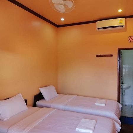 Monsavanh Guesthouse Пакбенг Экстерьер фото